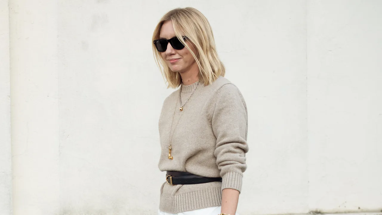 24 Best Cashmere Sweaters For Cozy Winter Dressing