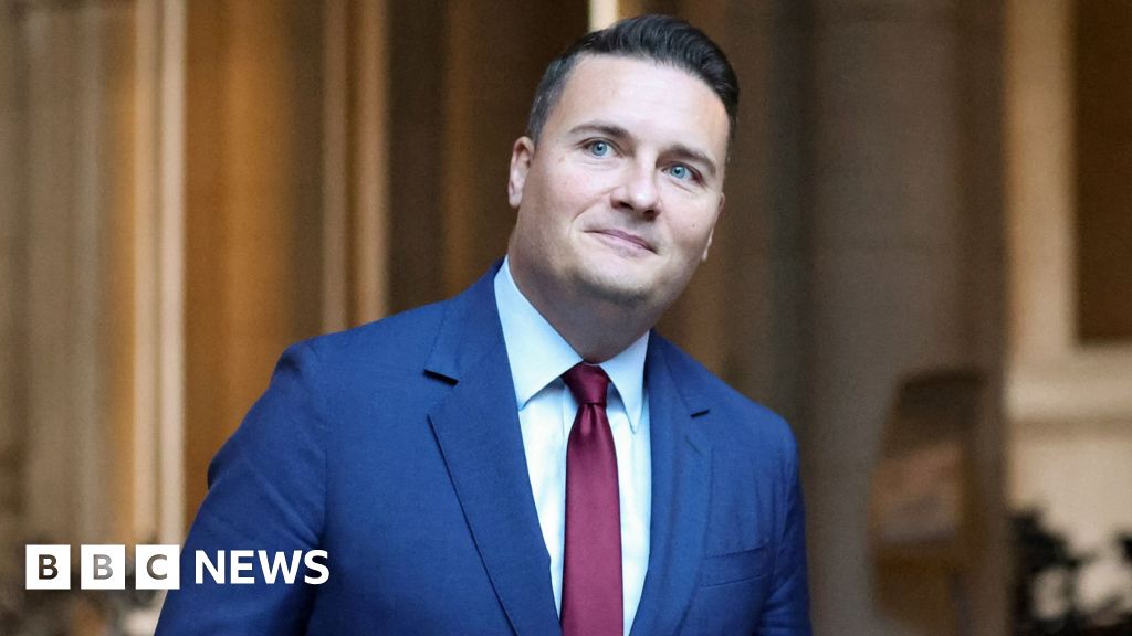 Streeting brands doctor’s union ‘moaning minnies’ over GP online booking