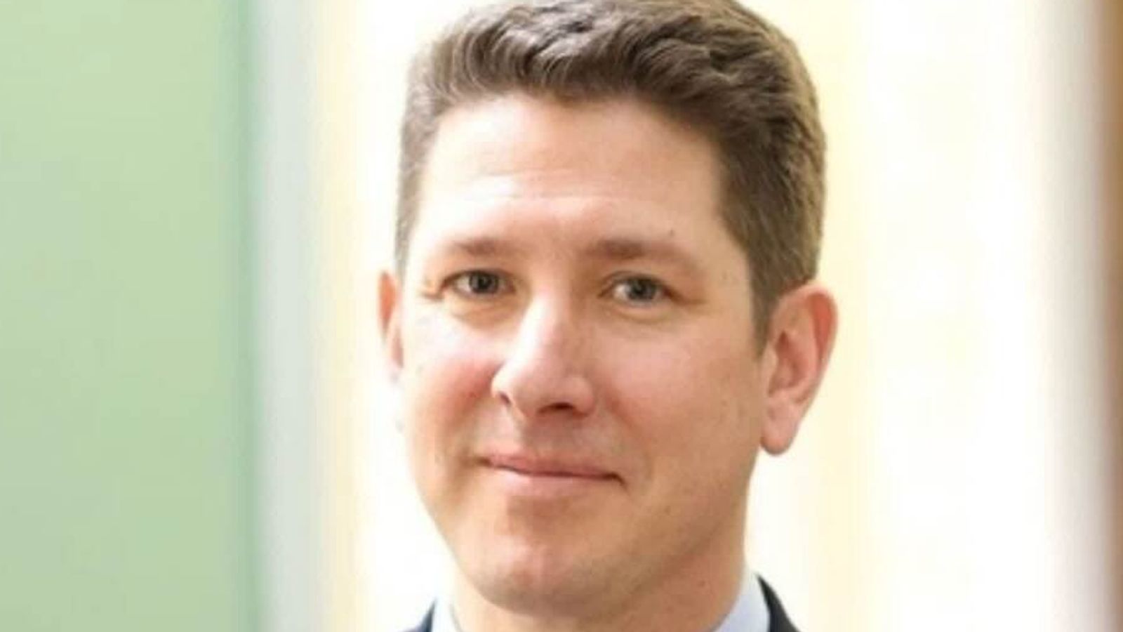 Choosing a mandarin’s mandarin to be UK ambassador to US is victory for Sir Humphreys over politicians | Politics News