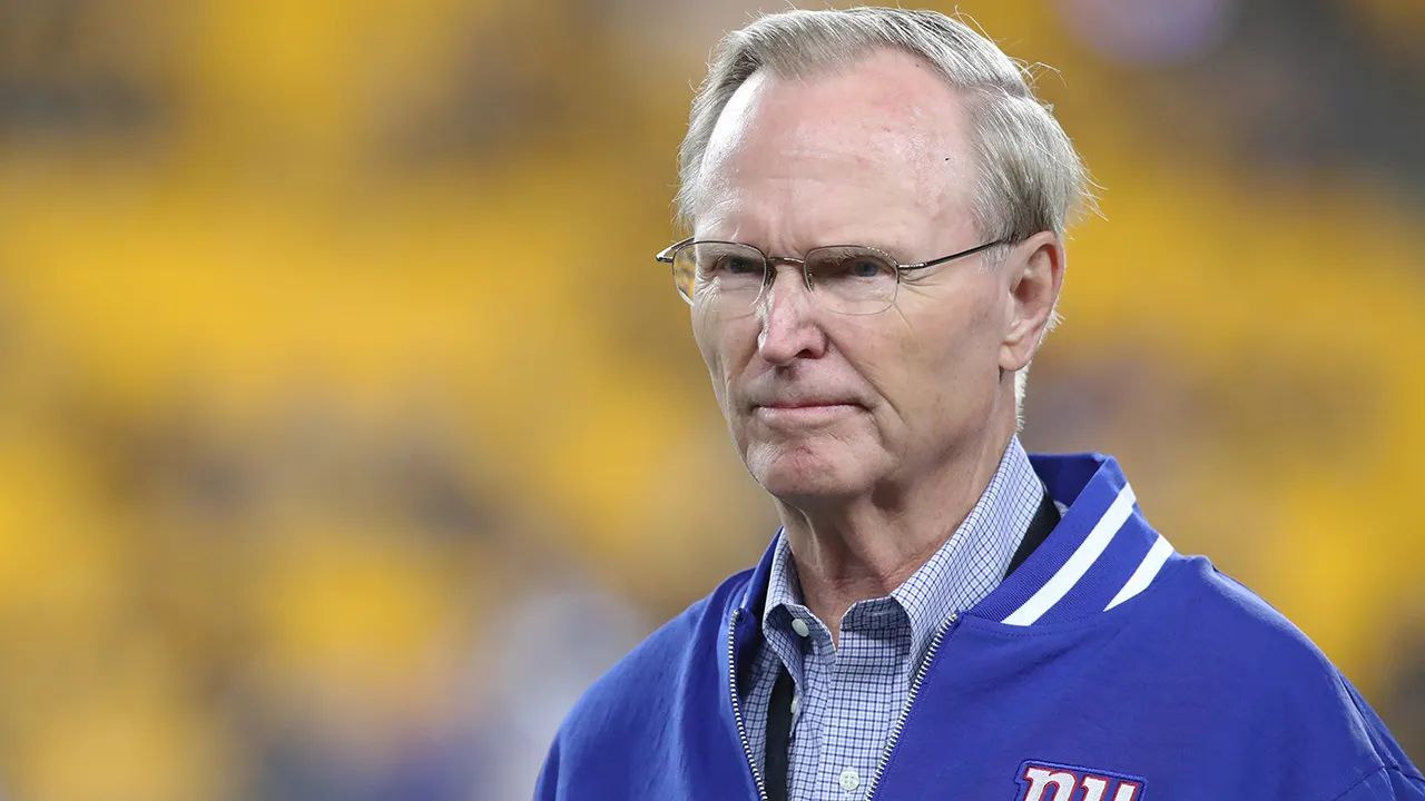 Giants beat Cowboys 34-17 for owner John Mara amid ongoing cancer fight