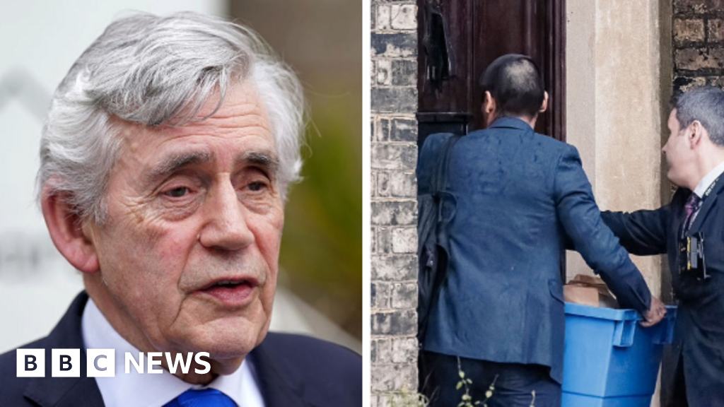 Mandelson scandal is ‘serious’ for Starmer but PM is ‘man of integrity’, Brown says