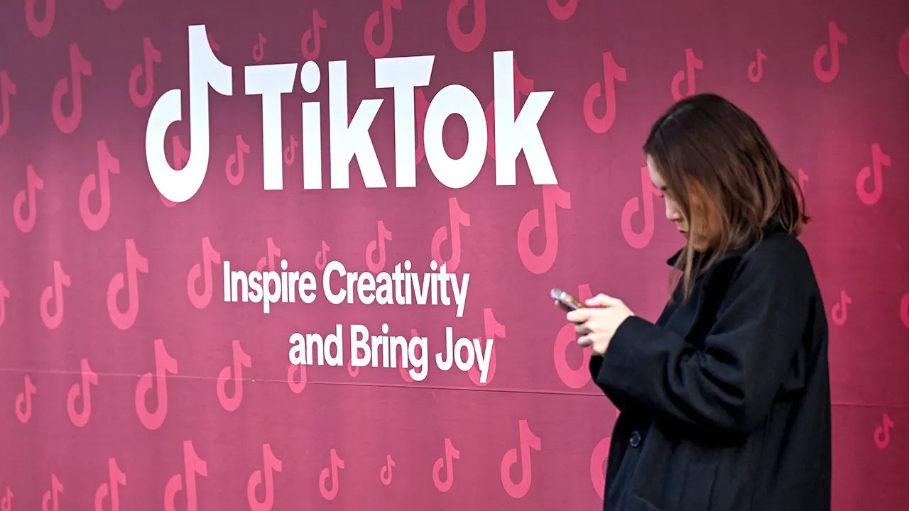 TikTok U.S. ownership change privacy settings guide for users and families
