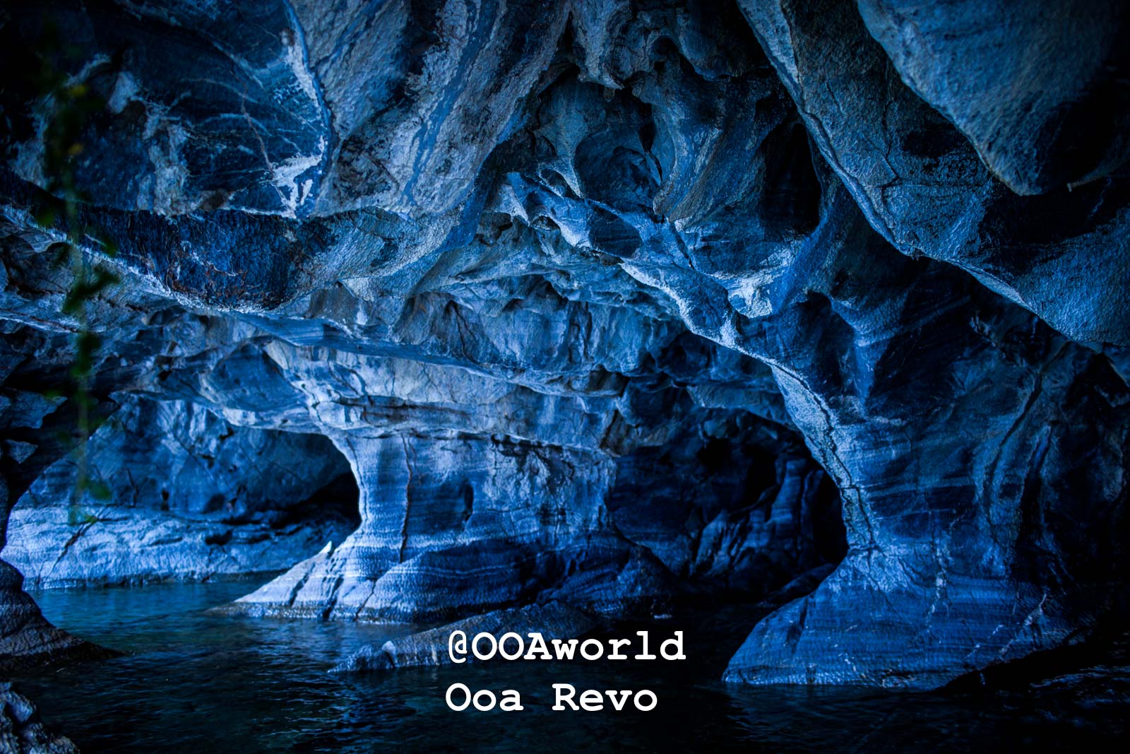 Puerto Rio Tranquilo: Textured Abstract Photos