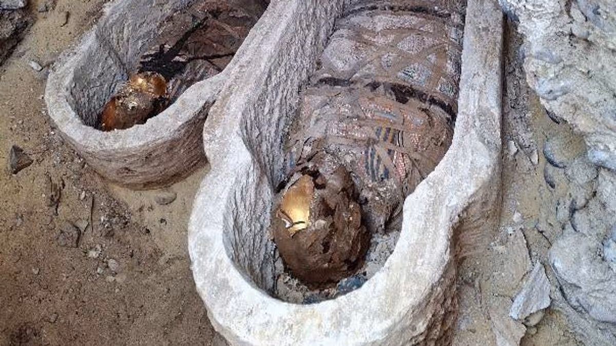 Chilling discovery of mummies with golden tongues unearthed in hidden Egypt tomb