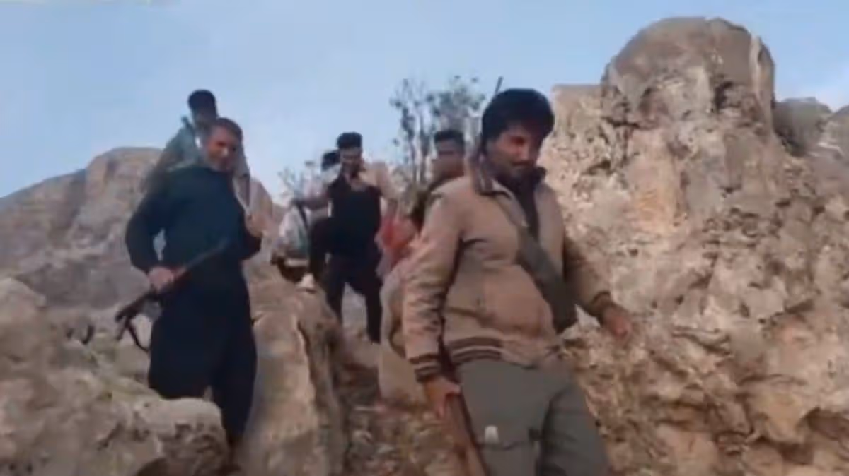 US pilot shot down in Iran facing ‘fearful fate’ as bounty offered for his capture