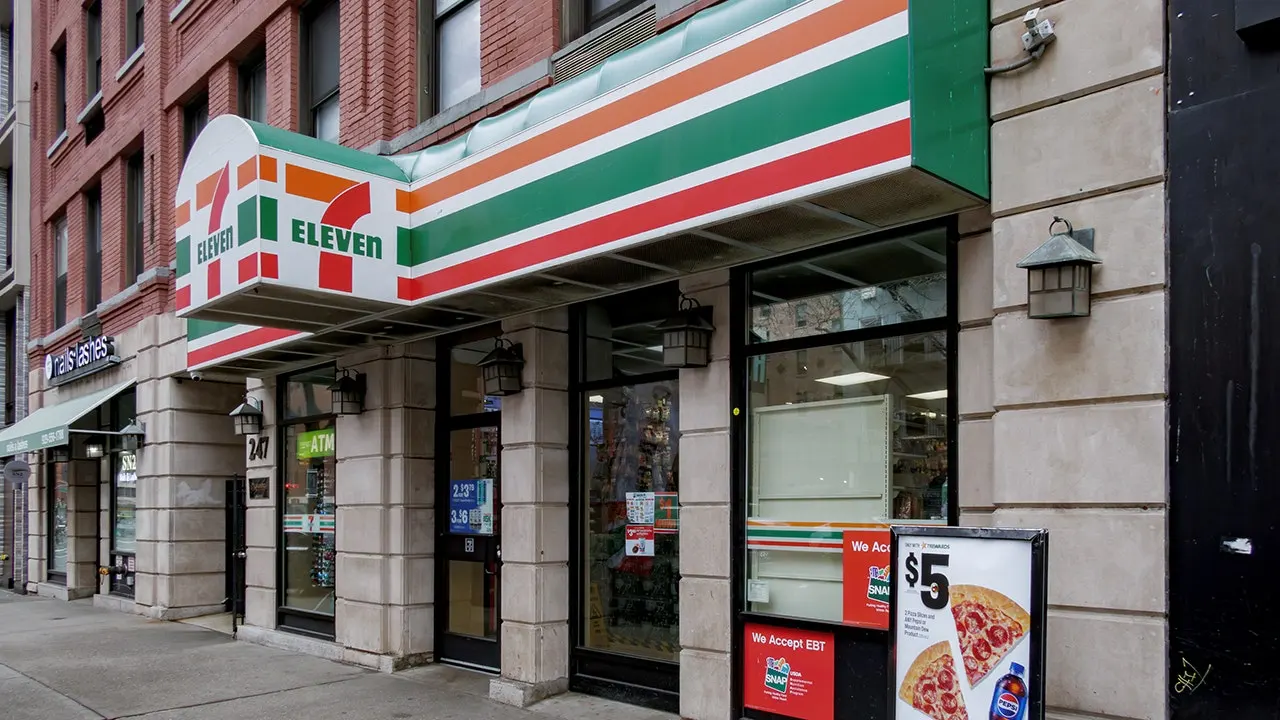 7-Eleven breach linked to ShinyHunters exposes franchisee personal data