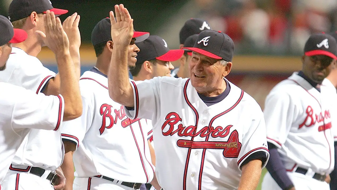 Bobby Cox, Hall of Fame Atlanta Braves manager, dies at 84 years old