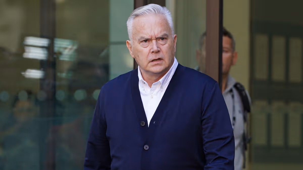 Huw Edwards announces new project as he promises to be ‘unflinchingly honest’