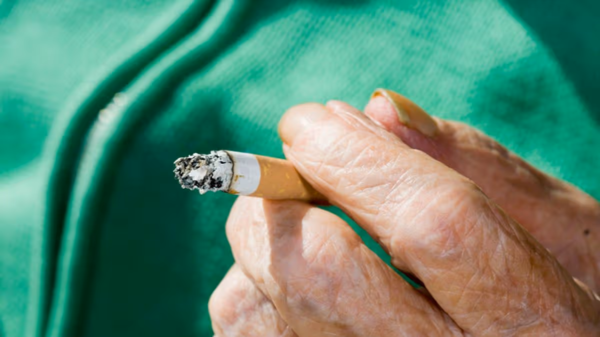 Old lady caught by firefighters throwing ciggies at blaze – started by ciggies