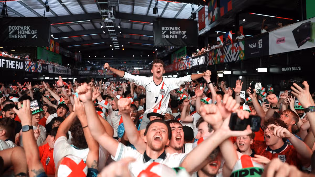 Pubs booming as 38C heatwaves and England’s World Cup heroics pack out beer gardens