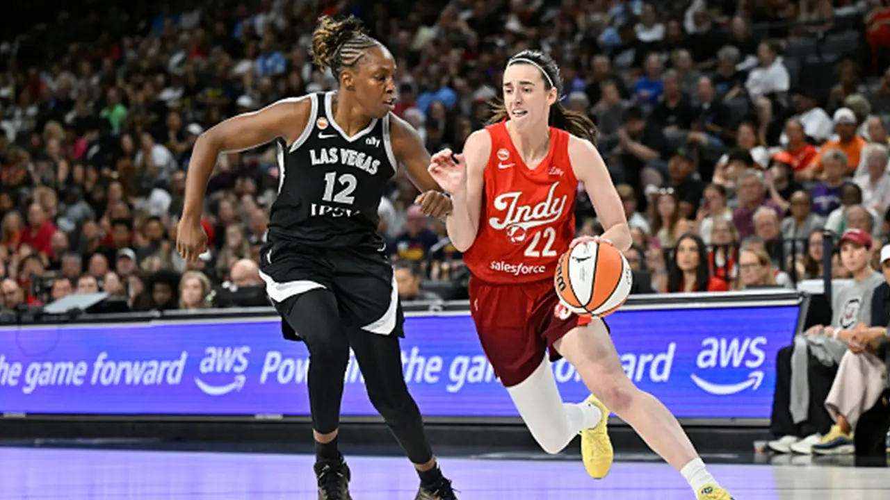 Caitlin Clark leads Fever vs. Sun with a key home court advantage