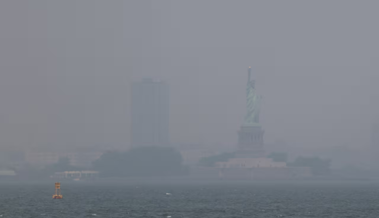 Wildfire smoke ‘a growing cardiovascular threat’ as Chicago, Detroit, NYC among world’s most polluted cities today