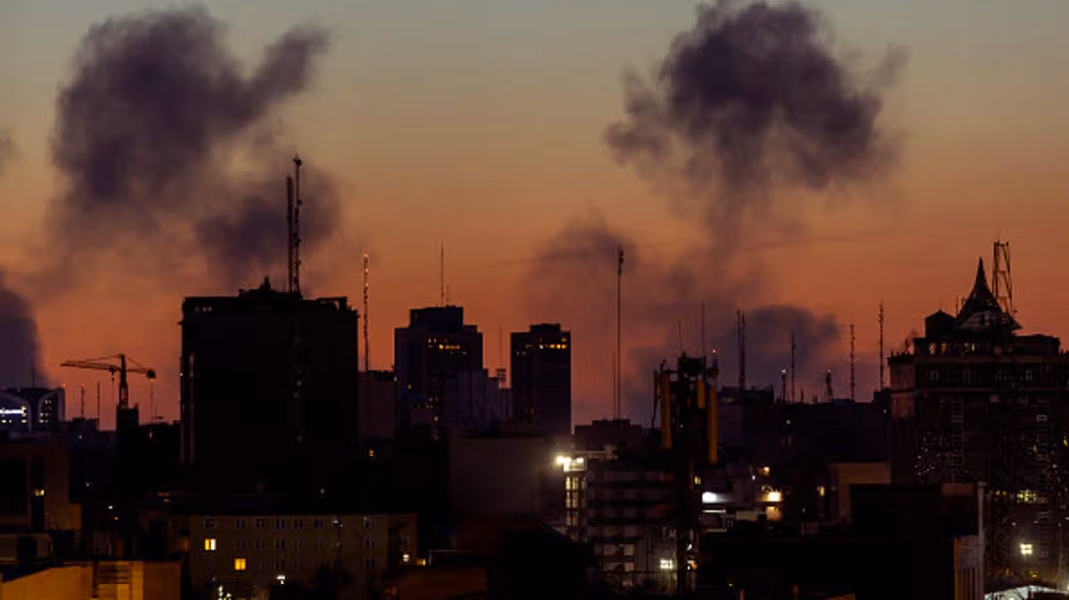 World on ‘brink of WW3’ as horrifying warning issued to major UK ally