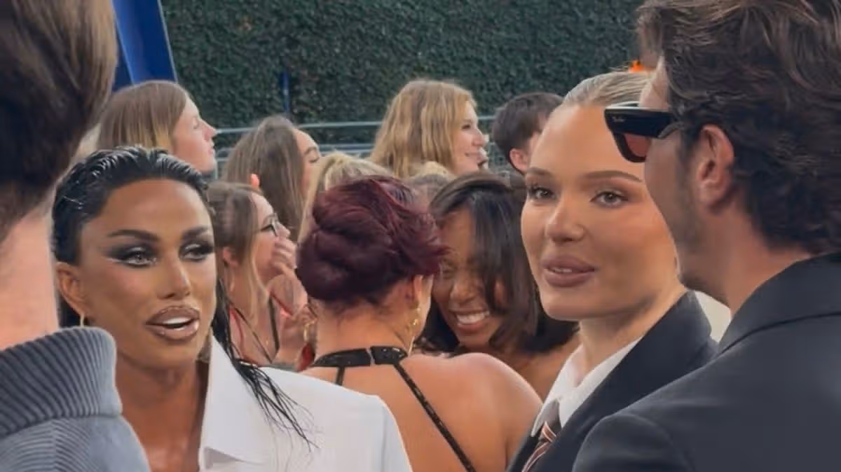 9 craziest things we saw at the NTAs from wild red carpet to after-party antics