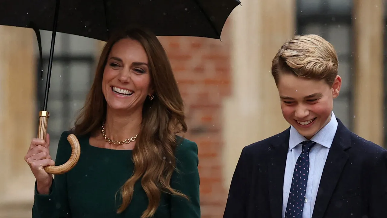 Kate Middleton Combined Three Fall Fashion Trends in One Stylish Dress
