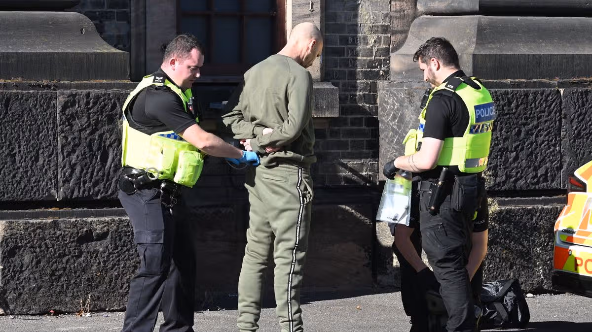 Prisoner re-arrested immediately after leaving jail as hundreds released early from prisons
